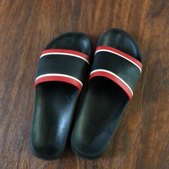 Zara Other - ZARA flip flops